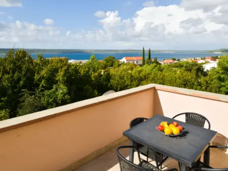 4all, Maison 10 personnes à Maslenica - Photo 2