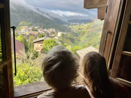 Chalet cosy rénové, 4 chambres, terrasse, wifi, parking, près village et ski-bus - Photo 13