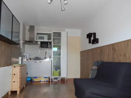 Studio lumineux, bien équipé au cœur de la station, idéal pour 2 adultes et 1 enfant. - Photo 1