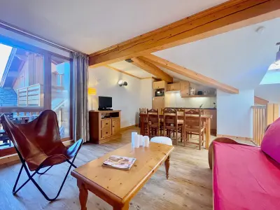 Appartement à Notre Dame de Bellecombe, Duplex avec Piscine, Cœur de Village, Proche Pistes et Commerces - L966214