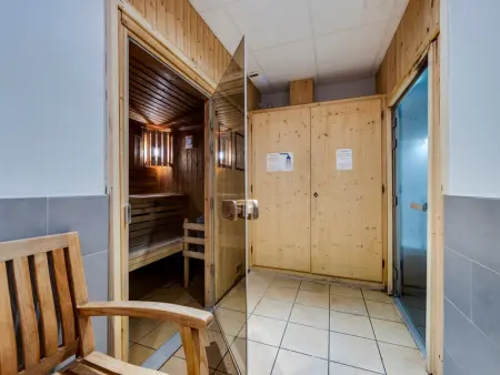 Appartement Duplex Ski-In/Ski-Out avec Piscine, Jacuzzi et Espace Bien-être - Photo 11