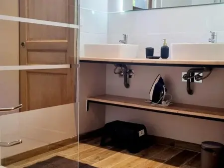 Maison indépendante avec cheminée et animaux acceptés près de la nature - Photo 6