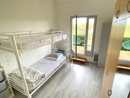 Appartement lumineux à 4 min de la plage avec terrasse, parking privé et WIFI ! - Photo 7