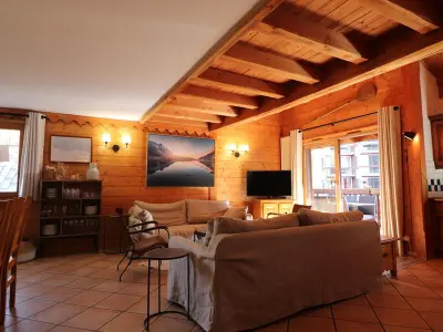 Appartement à Tignes, Duplex Charme 120m² Val Claret | Proche Pistes | 4 chambres | Balcon | Parking | WIFI - L966988