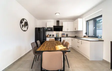 Location Maison 6 personnes à Pridraga - Photo 3