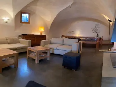 Appartement à Le Monêtier les Bains, Spacieuse Maison 8 Pers à Serre Chevalier avec Jardin, Balcon et Cheminée - L967797