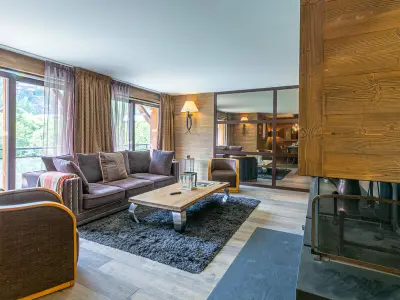 Appartement à Val d'Isère, Appartement de prestige avec cheminée, balcon et wifi à Val-d'Isère - L968234