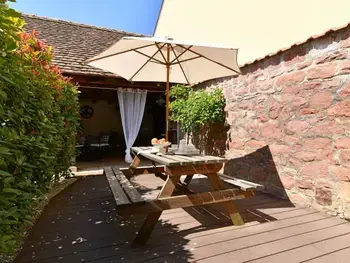 Casa rural en Bergholtz,Charmant F2 avec jardin privatif, climatisation, et parking - Au cœur du vignoble alsacien ! FR-1-744-1 N°968241