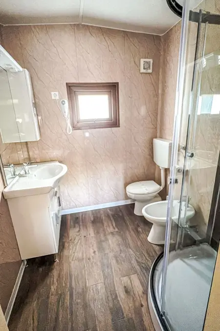 Camping Village Cavallino, Maison 4 personnes à Cavallino - Photo 12