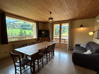 Appartement à La Clusaz, Appartement 3 chambres, ski aux pieds, terrasse, garage et Wi-Fi - L968517