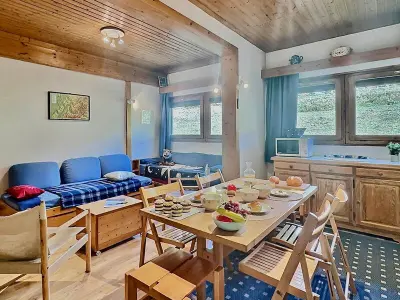 Appartement à Val d'Isère, Charmant T3 avec 2 salles de bain, proche pistes et commodités à Val-d'Isère - L968735