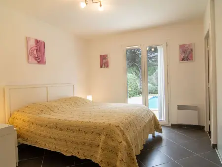 Au Romarin, Maison 6 personnes à Bagnols en Forêt - Photo 3