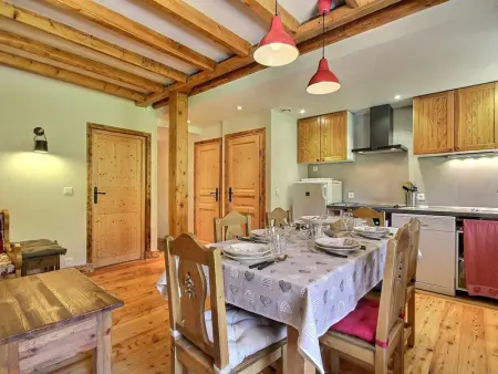 Spacieux duplex rénové à La Plagne, proche des pistes et commerces - Photo 3