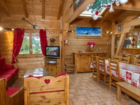 Chalet 8 pièces, 16 pers, proche village, parking, WiFi, animaux admis - Photo 2