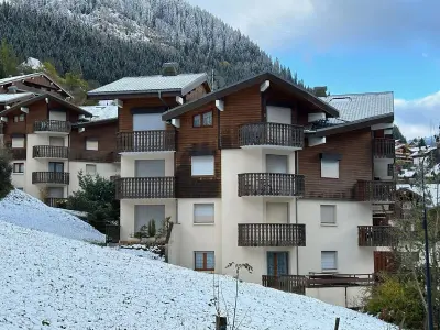 Appartement à Châtel, Charmant T2 pour 5 pers. avec terrasse, parking privé et proximité centre-village et navettes. - L969170