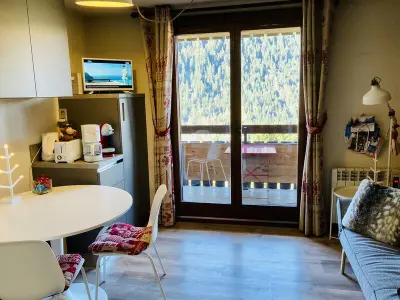 Appartement à Châtel, Appartement cosy 2 pièces, 4 pers, Châtel – Balcon, parking, proche télécabine et centre - L969173