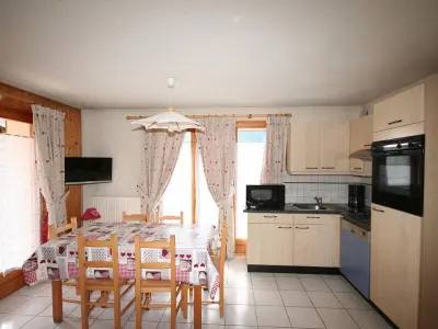 Appartement à Châtel, Appartement 3 pièces avec parking et WIFI, proche télécabine à Châtel - L969176