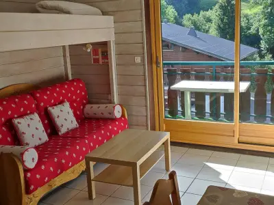 Appartement à Châtel, Studio avec Balcon Sud, à 100m des Remontées Mécaniques, Parking Gratuit, Pour 4 Personnes - L969282