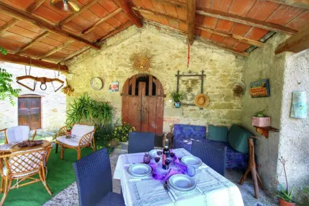 Farmhousecrick, Gîte rustique à Monte Santa Maria Tiberina avec terrasse - Photo 22