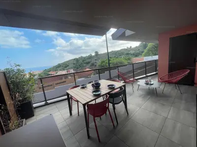 Appartement à Collioure, Superbe T3 neuf avec terrasse, climatisation, wifi et parking à Collioure - L969496