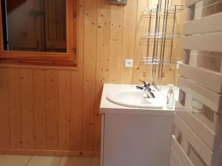 Chalet de luxe 9 pers. avec cheminée, proche télécabines, Wi-Fi, équipements complets et terrasse - Photo 13