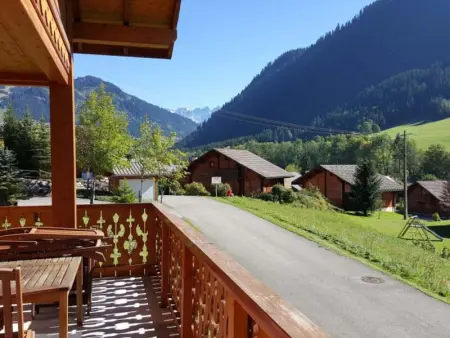 Chalet de luxe 9 pers. avec cheminée, proche télécabines, Wi-Fi, équipements complets et terrasse - Photo 16