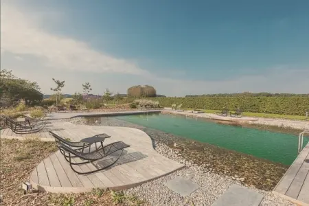 Gite de la Tour, Ferme-Château à Condroz avec Piscine Chauffée - Photo 10