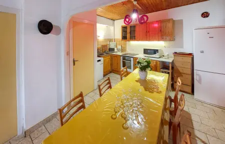 Location Maison 8 personnes à Lantriac - Photo 4