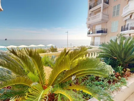 Appartement à Menton, 3 pièces climatisé avec terrasse, garage et WiFi à Menton - L970411