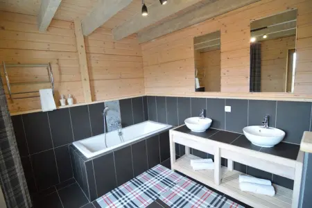 Chalet Du Soleil Grand Luxe, Chalet spa de luxe dans les Ardennes - Photo 5