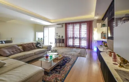 Location Maison 8 personnes à San Giovanni La Punta - Photo 2