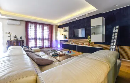 Location Maison 8 personnes à San Giovanni La Punta - Photo 3