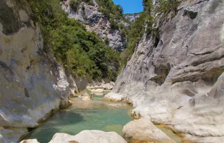 Location Appartement 6 personnes à Ruoms - Photo 4