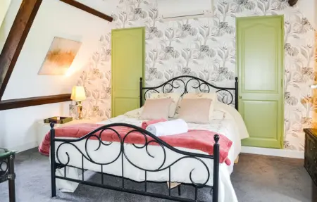 Location Maison 6 personnes à Marcillac Saint Quenti - Photo 6