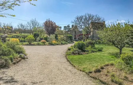 Location Maison 6 personnes à Marcillac Saint Quenti - Photo 14