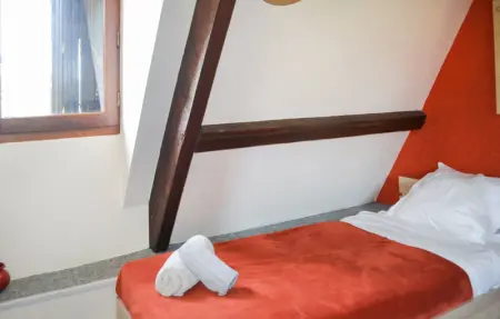 Location Maison 6 personnes à Marcillac Saint Quenti - Photo 21