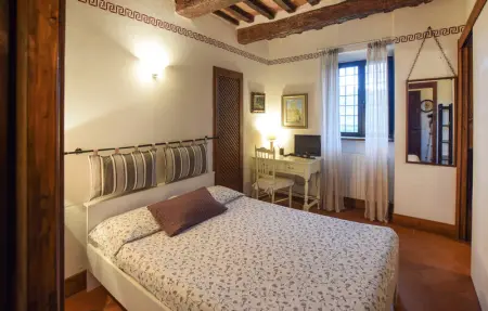 Location Appartement 5 personnes à Ficulle - Photo 5