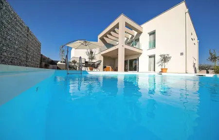 Villa North, Maison 8 personnes à Zaton - Photo 1