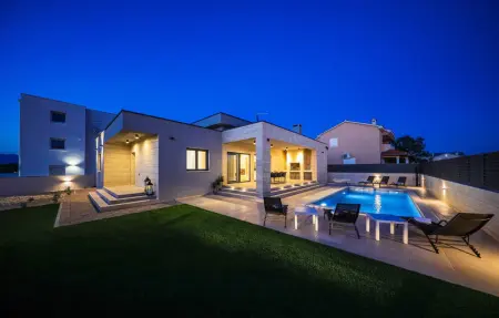 Villa Anlero, Maison 9 personnes à Nin - Photo 11