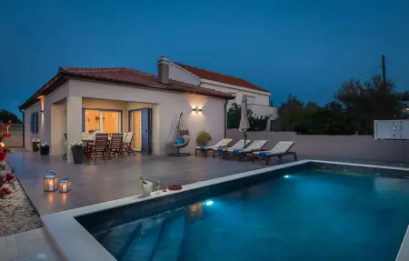 Villa Karla Nin, Maison 9 personnes à Nin - Photo 2