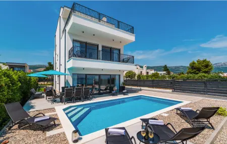 Villa Bellini, Maison 8 personnes à Kastel Stafilic - Photo 1