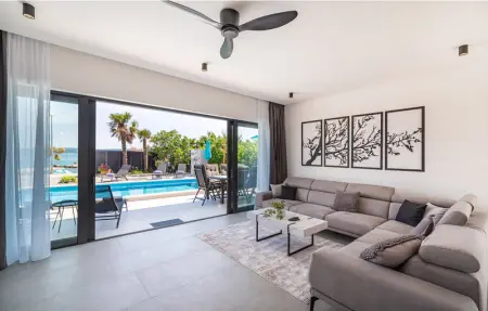 Villa Bellini, Maison 8 personnes à Kastel Stafilic - Photo 3