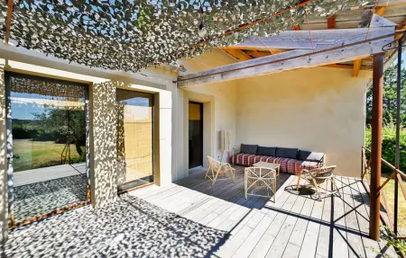 house with swimming pool, Maison 8 personnes à Blauzac - Photo 8