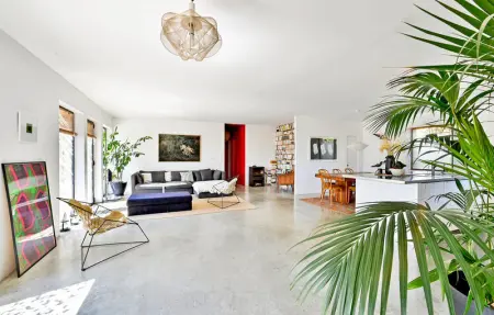 house with swimming pool, Maison 8 personnes à Blauzac - Photo 14