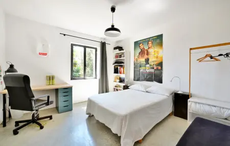 house with swimming pool, Maison 8 personnes à Blauzac - Photo 19