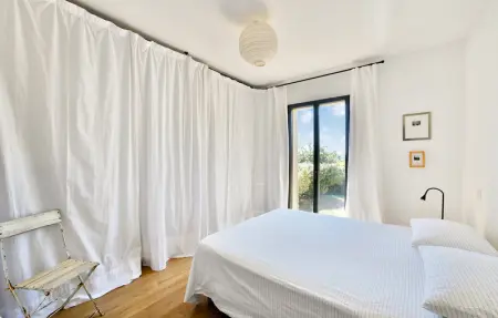 house with swimming pool, Maison 8 personnes à Blauzac - Photo 20