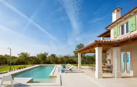 Villa Ovi, Maison 8 personnes à Karojba - Photo 4