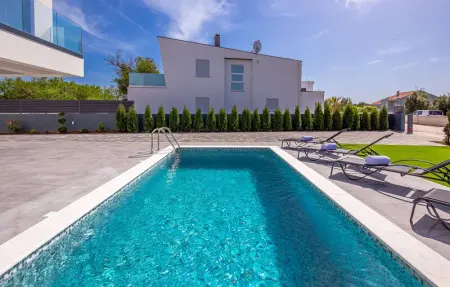 Villa Bura, Maison 8 personnes à Nin - Photo 2