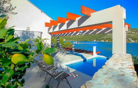 Villa Tapenade, Maison 12 personnes à Lastovo - Photo 2