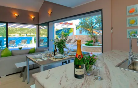 Villa Tapenade, Maison 12 personnes à Lastovo - Photo 3